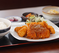 チキンカツ定食